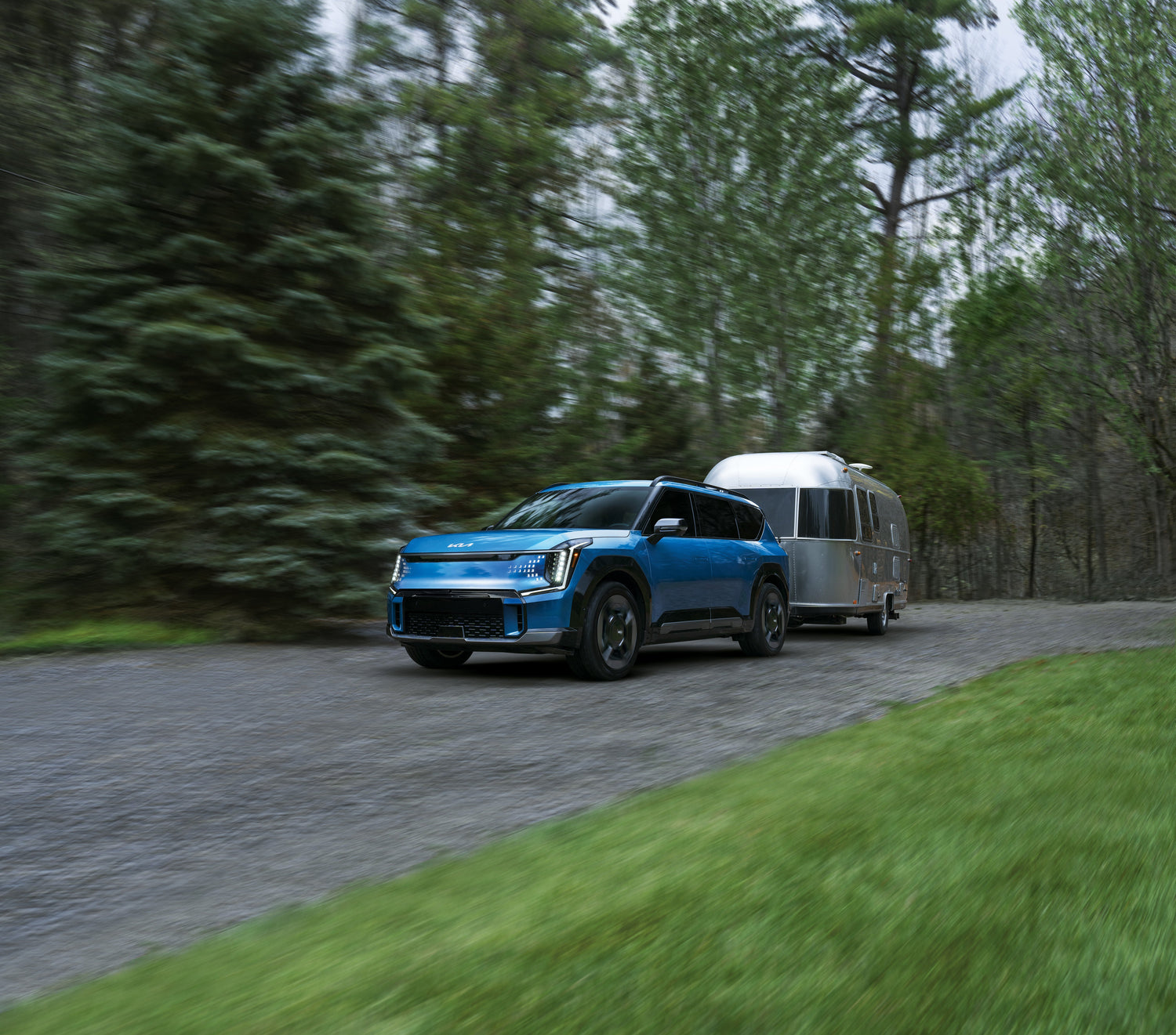 Trailer Hitches + Accessories