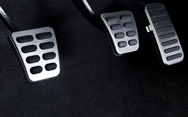 Kia Sport Pedal Kit (Automatic) 1WF05AC000